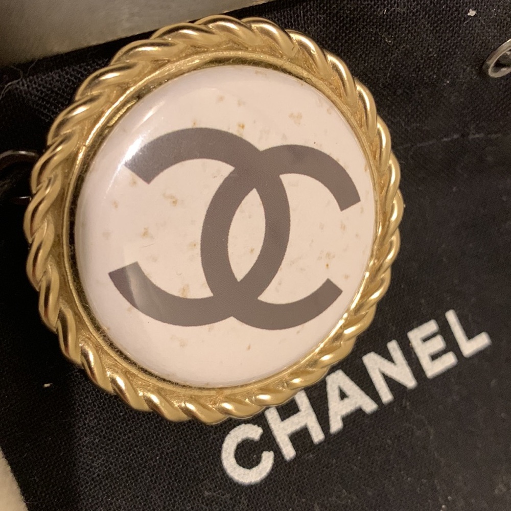 CHANEL CC Logo Vintage Brooch Pin Cruise White Black Gold Nautical Roping w/ Box